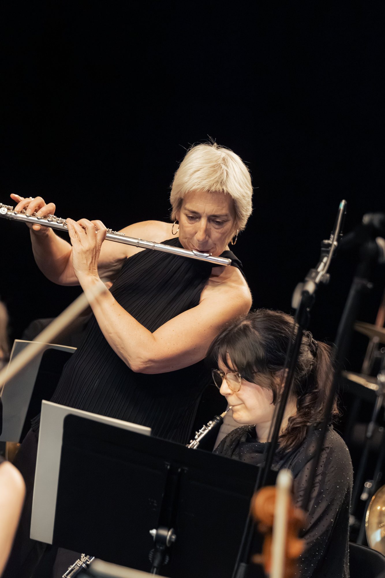 Flute and oboe in performance with Ensemble Ulysses at ManiFeste